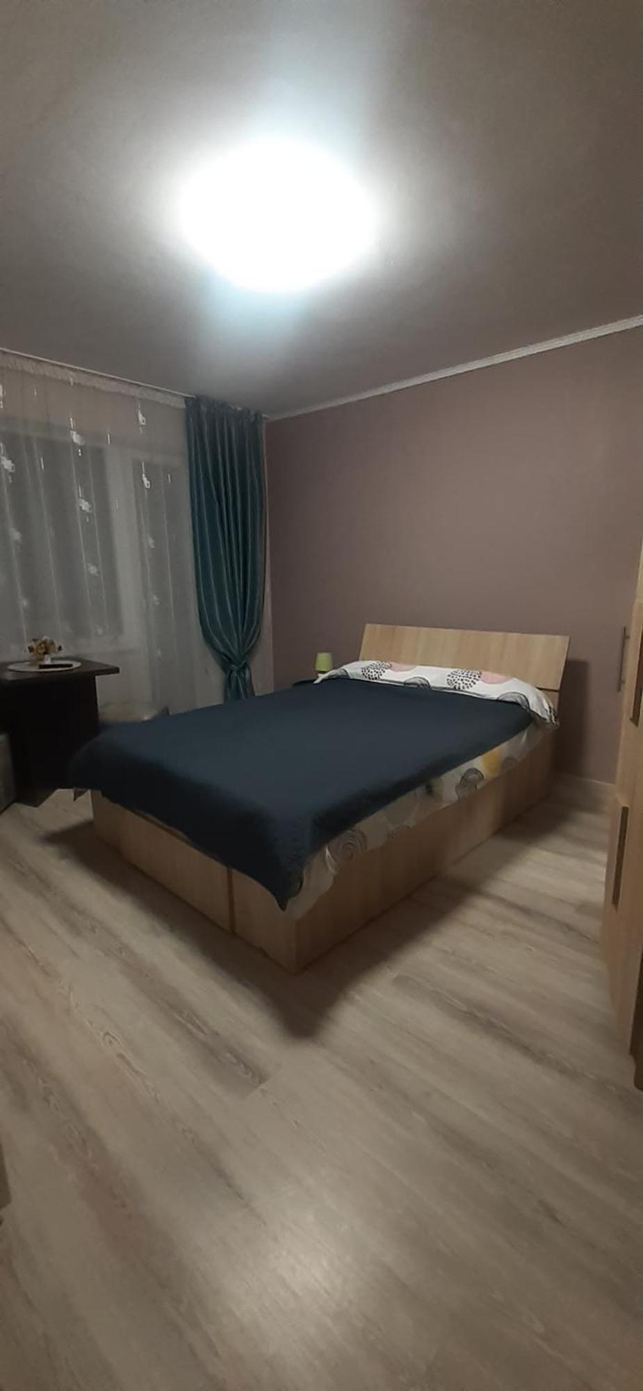 Studio Ultracentral Cu Balcon Онешти Экстерьер фото